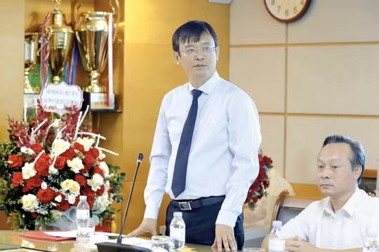 Bổ nhiệm nhà báo Nguyễn Văn Hoài làm Tổng Biên tập Báo Nông thôn ngày nay/điện tử Dân Việt
