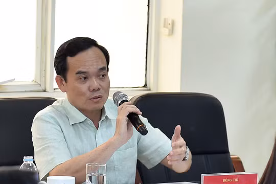 Hoàn thiện Hệ thống VMS để xử lý tàu cá vi phạm, chấm dứt tình trạng đổ thừa cho mất sóng
