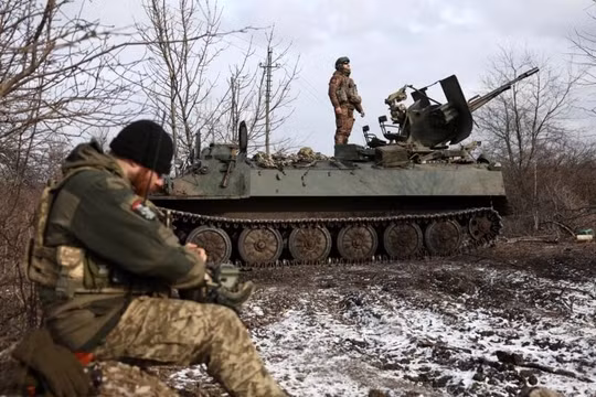 Chiến sự Nga - Ukraine tròn 2 năm: Kiev chuyển từ tấn công sang phòng thủ