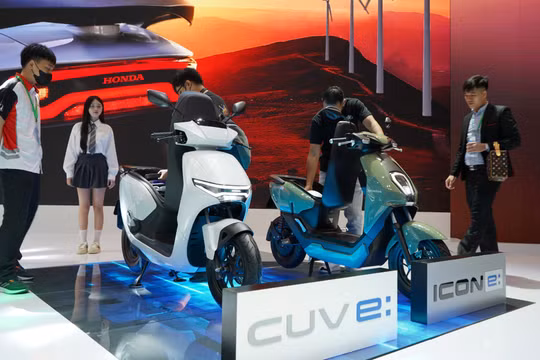 Honda bất ngờ 'tham chiến' thị trường xe máy điện, giá bán chỉ dưới 30 triệu đồng