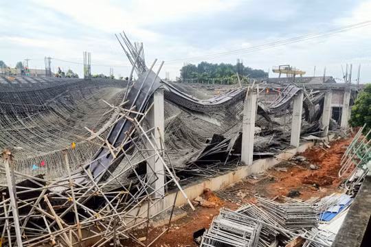 Thanh Hóa: Sập giàn giáo công trình đang thi công