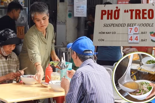 Ấm lòng mô hình phở "treo" giữa phố cổ Hà Nội