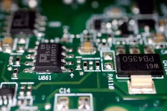 Trung Quốc tuyên bố sẽ 'hành động cần thiết' nếu Hoa Kỳ tăng cường hạn chế ngành chip