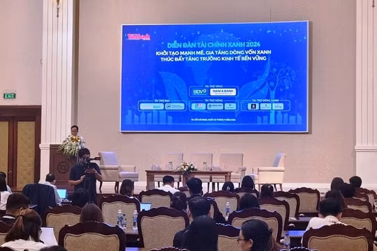 Thời báo Tài chính Việt Nam tổ chức diễn đàn về gia tăng dòng vốn xanh thúc đẩy tăng trưởng