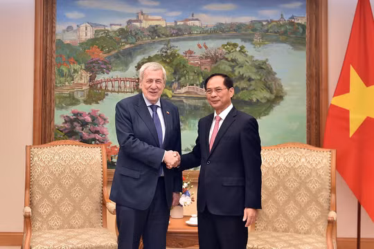 Tăng cường quan hệ kinh tế, thương mại và đầu tư trên cơ sở thế mạnh của Việt Nam và Chile