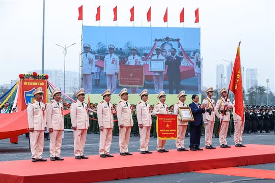 Bộ Tư lệnh Cảnh sát cơ động đón nhận danh hiệu Anh hùng lực lượng vũ trang nhân dân lần thứ hai