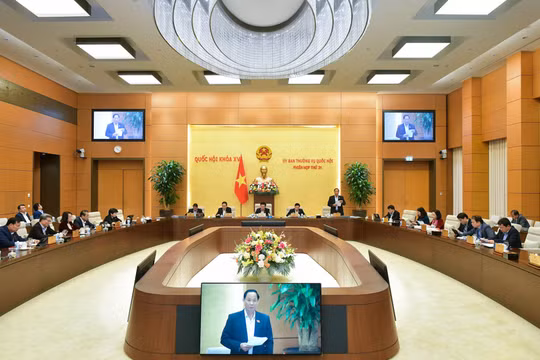 Tại Phiên họp thứ 32, Ủy ban Thường vụ Quốc hội sẽ cho ý kiến về 5 dự án Luật