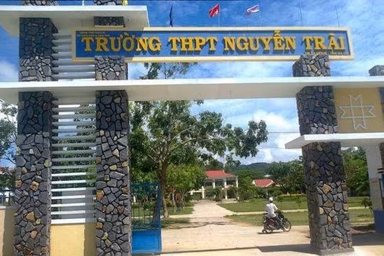 Gia Lai: Bị bạn học chặn đường, đuổi đánh, hai học sinh lớp 10 tự gây tai nạn