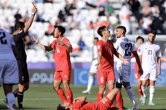 Tuyển Việt Nam lập kỷ lục buồn ở Asian Cup 2023