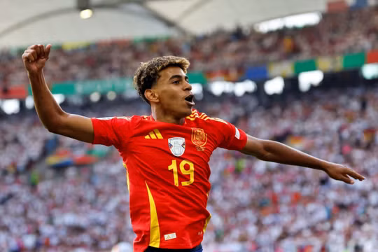 Sao trẻ Tây Ban Nha Lamine Yamal tăng giá “phi mã” sau EURO 2024