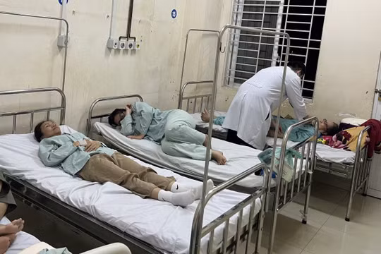 Đồng Nai: 73 người nhập viện nghi bị ngộ độc thực phẩm