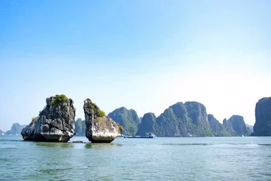 Quảng Ninh: 5 vấn đề được thảo luận, cho ý kiến trong hội thảo khoa học về thúc đẩy kinh tế TP Hạ Long