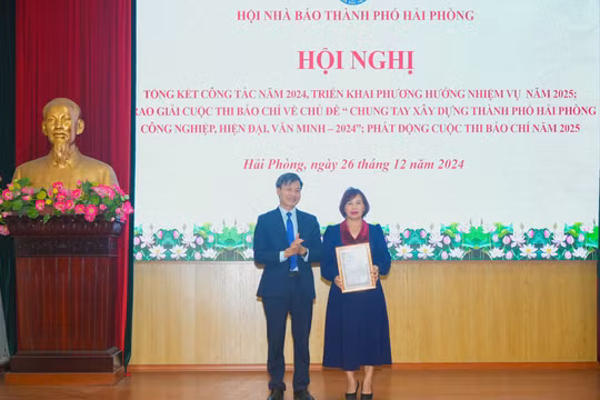 Trao giải Cuộc thi báo chí “Chung tay xây dựng thành phố Hải Phòng công nghiệp, hiện đại, văn minh”