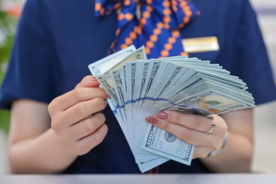 Giá USD đảo chiều giảm