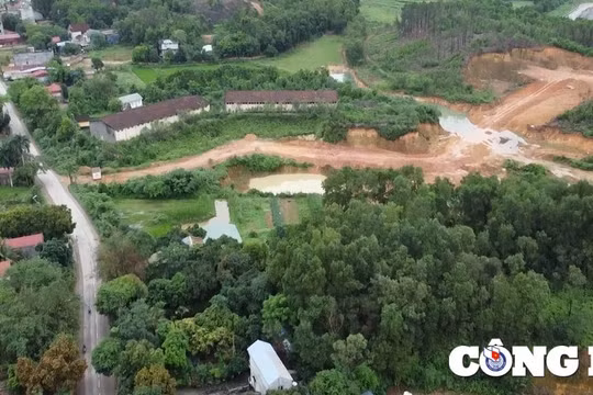 Sóc Sơn (Hà Nội): Chủ tịch UBND xã Hồng Kỳ phải chịu trách nhiệm nếu để khai thác đất trái phép