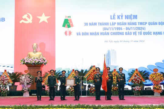 MB kỷ niệm 30 năm thành lập và đón nhận Huân chương Bảo vệ Tổ quốc hạng Nhất