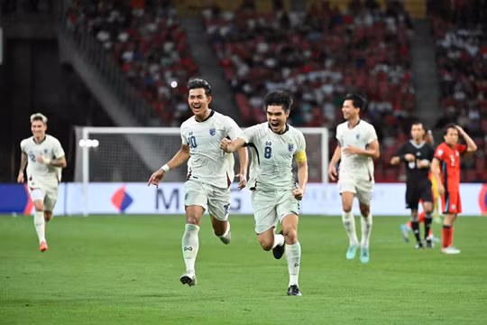 Tuyển Thái Lan vào bán kết ASEAN Cup 2024