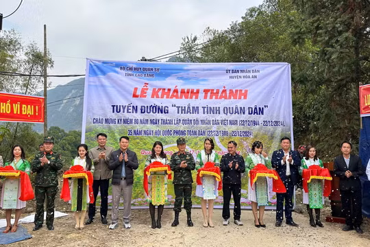 Cao Bằng: Khánh thành tuyến đường “Thắm tình quân dân” tại xóm Cốc Phia, xã Quang Trung