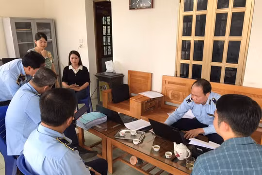 Công ty TNHH Tấn Lộc Phú Thọ bán xăng "không có giấy phép", bị phạt 50 triệu đồng