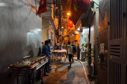Vụ cháy làm 14 người tử vong: 7 người trong gia đình Phó Chủ tịch Hội Liên hiệp phụ nữ phường gặp nạn