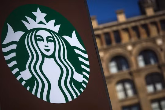 Starbucks bị cáo buộc nhập cà phê và trà từ trang trại vi phạm nhân quyền