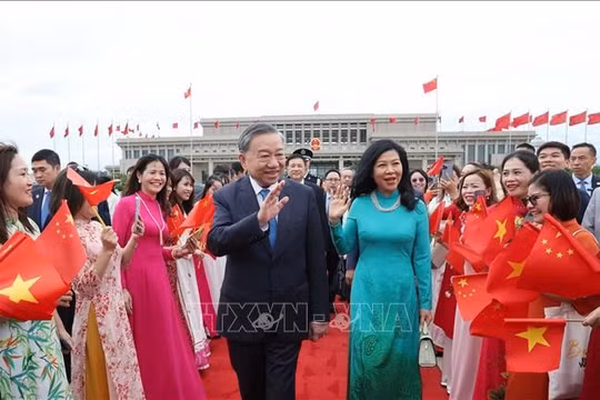 Tổng Bí thư, Chủ tịch nước Tô Lâm kết thúc tốt đẹp chuyến thăm cấp Nhà nước tới Trung Quốc