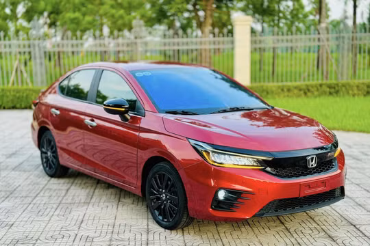 Giá xe Honda City lăn bánh tháng 8/2024: Hỗ trợ tới 100% lệ phí trước bạ