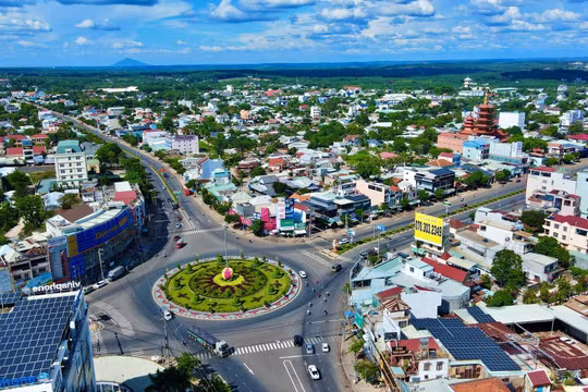 Bình Phước: Thấy gì từ chuỗi trúng thầu tiết kiệm dưới 0,1% của Công ty TNHH Tư vấn Xây dựng-Thương mại Trần Nguyễn