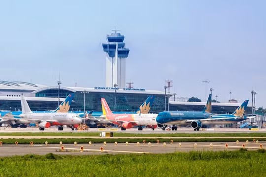 Các hãng hàng không Việt Nam khai thác hơn 210.000 chuyến bay trong 10 tháng