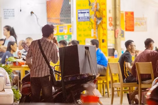 TP. HCM: Gần 6.000 trường hợp ô nhiễm tiếng ồn bằng karaoke bị phản ánh