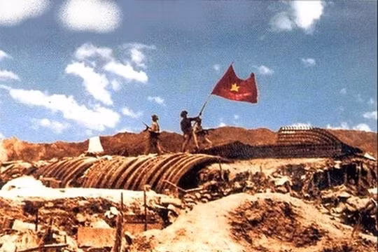 Điện Biên Phủ - “Vành hoa đỏ”, “Thiên sử vàng” chói lọi của lịch sử chống ngoại xâm
