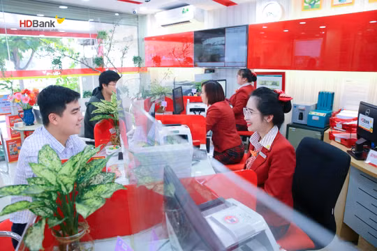 HDBank sát cánh cùng khách hàng vượt qua cơn bão Yagi