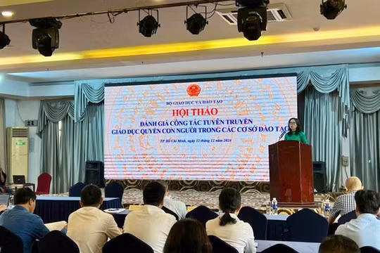 Đưa nội dung quyền con người vào trong trường học