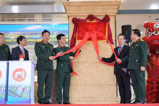 Công bố hoàn thành dự án 610 tỷ đồng xây dựng Doanh trại Bộ CHQS tỉnh Thừa Thiên Huế