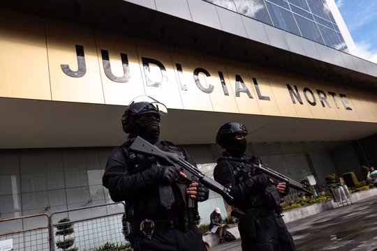 Ecuador kết án lên tới 34 năm tù cho những kẻ ám sát ứng viên tổng thống