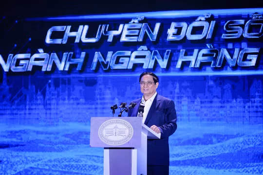 Thủ tướng Phạm Minh Chính: Đẩy mạnh chuyển đổi số để hỗ trợ giám sát ngân hàng, phòng chống rửa tiền