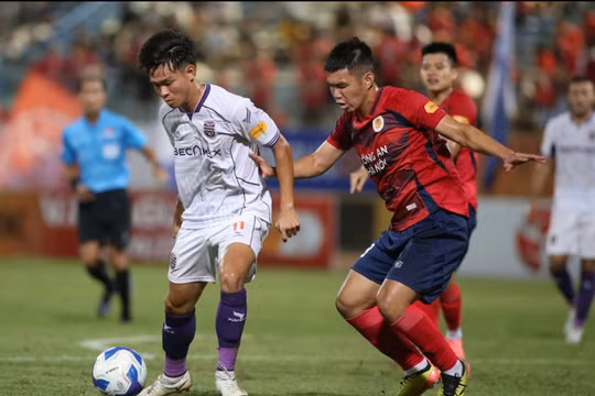 Quang Hải kiến tạo, Công an Hà Nội thắng trận đầu tiên tại V.League 2024/25