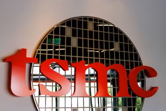 Nhà sản xuất chip TSMC của Đài Loan tạm dừng cung cấp cho công ty Trung Quốc