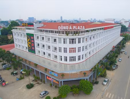 Khách sạn Đông Á (DAH) đầu tư dàn trải nhiều khu du lịch, lợi nhuận 'teo tóp' chỉ đạt 17% kế hoạch