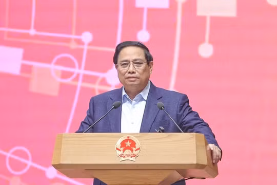 Việt Nam đi sau về chuyển đổi số nên phải có tinh thần bắt kịp, tiến cùng và vượt lên