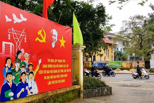 Trình Thủ tướng ban hành Chỉ thị về đẩy mạnh phong trào thi đua lập thành tích chào mừng đại hội đảng các cấp