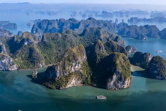 UNESCO sẽ đánh giá tác động môi trường ở vịnh Hạ Long