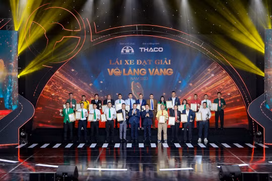 Tôn vinh những nỗ lực đảm bảo trật tự, an toàn giao thông