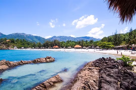 Khánh Hòa đề xuất tái thu phí tham quan vịnh Nha Trang