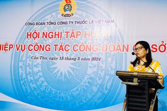 Công đoàn Vinataba tổ chức tập huấn cho cán bộ công đoàn cơ sở khu vực phía Nam