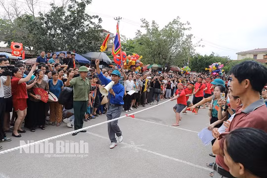 Ninh Bình: Sôi nổi các hoạt động văn hóa, thể thao tại Lễ hội đền Thái Vi