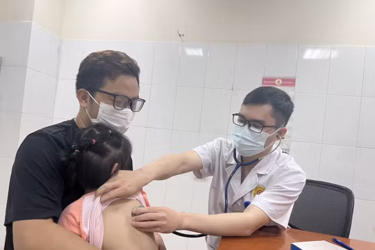 Bắc Ninh: Tăng cường công tác chăm sóc sức khỏe nhân dân trong điều kiện thời tiết nắng, nóng