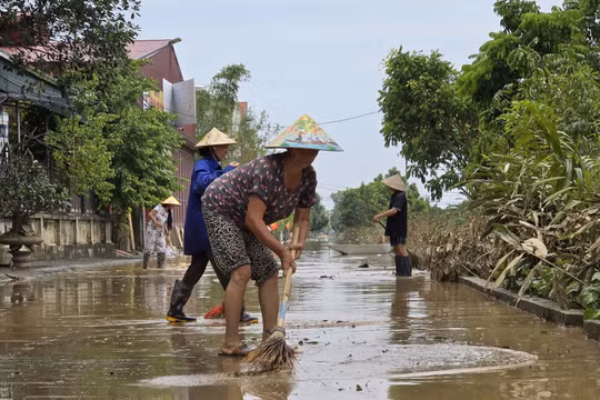 Nhịp sống đang trở lại bình thường ở các xã vùng bãi sông Hồng