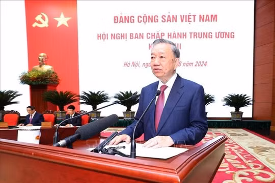 Chủ tịch Đảng Nhân dân Campuchia Hun Sen chúc mừng Tổng Bí thư, Chủ tịch nước Tô Lâm