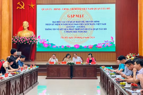 Nhiều hoạt động trải nghiệm thú vị diễn ra tại Lễ hội Sen Hà Nội 2024
